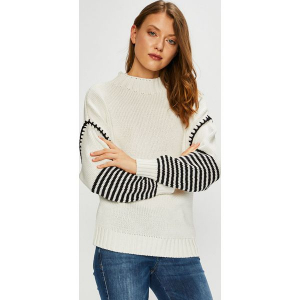 Trendyol - Sweter. Swetry klasyczne marki Trendyol. W wyprzedaży za 49,90 zł.