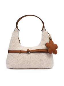 Guess Torebka Taylor Mini HWWS2 32577 Kremowy. Białe torebki klasyczne Guess, z aplikacjami, z materiału, bez dodatków. Za 364,99 zł.