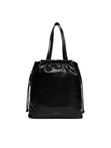 Calvin Klein Torebka Drawstring Tote LV04K3159G Czarny. Czarne torebki klasyczne Calvin Klein, bez wzorów, ze skóry, bez dodatków. Za 419,99 zł.