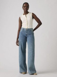 Levi's Dżinsy "'94" - Baggy fit - w kolorze niebieskim rozmiar: W28/L33. Niebieskie jeansy Levi's®, z aplikacjami. Za 183,45 zł.