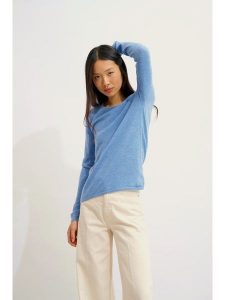 AUTHENTIC CASHMERE Kaszmirowy sweter "Epéna" w kolorze błękitnym rozmiar: XL. Niebieskie swetry oversize AUTHENTIC CASHMERE, xl, bez wzorów, z kaszmiru, bez ramiączek. Za 361,99 zł.