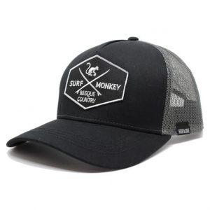 Czapka Trucker - 5 paneli / Recykling / Dorośli / Jeden rozmiar (Czarny/Ołów). Czarne czapki SURF MONKEY, z aplikacjami, z bawełny. Za 135,96 zł.