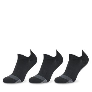 Skarpety krótkie Under Armour. Czarne skarpetki Under Armour, bez wzorów. Za 59,99 zł.