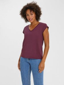 Vero Moda Koszulka w kolorze fioletowym rozmiar: L. Różowe bluzki Vero Moda, l, bez wzorów, bez kołnierzyka, bez ramiączek. Za 74,81 zł.