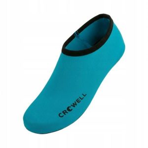 Skarpetki neoprenowe do pływania Crowell. Niebieskie skarpetki CROWELL, bez wzorów, z neoprenu. Za 29,99 zł.