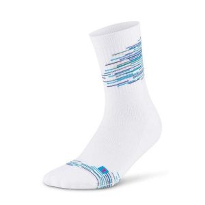 Krótkie skarpety kompresyjne Paris Vibes 80's damskie CEP. Białe skarpetki CEP, bez wzorów. Za 74,00 zł.