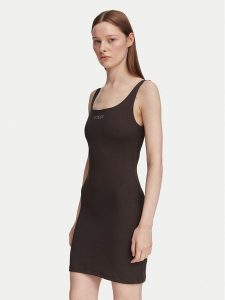 Guess Sukienka letnia V6YK07 K4711 Brązowy Slim Fit. Brązowe kombinezony Guess, na lato, l, z aplikacjami, z syntetyku, bez kołnierzyka, bez ramiączek. Za 284,99 zł.