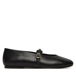 Baleriny Steve Madden. Czarne balerinki Steve Madden, bez wzorów, bez obcasa, bez zapięcia. Za 319,99 zł.