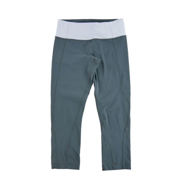 Second life - Legginsy szare dla kobiet - Stan dobry. Szare legginsy LULULEMON, bez wzorów. Za 114,17 zł.