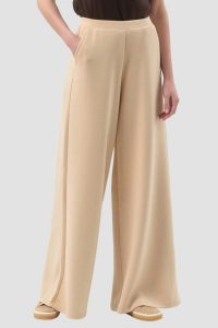 GUESS Beżowe damskie spodnie dresowe Olympe Wide Leg, Rozmiar XS. Brązowe spodnie dresowe Guess, xs, z aplikacjami, z dresówki. Za 489,99 zł.