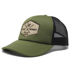 Czapka Trucker - Wyściełana / Rozmiar uniwersalny (Oliwkowy/Czarny). Czarne czapki SURF MONKEY, z aplikacjami, z materiału. Za 135,96 zł.