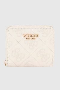 GUESS Biały mały portfel damski Adelasia. Białe portfele Guess, z aplikacjami, ze skóry ekologicznej. W wyprzedaży za 141,99 zł.