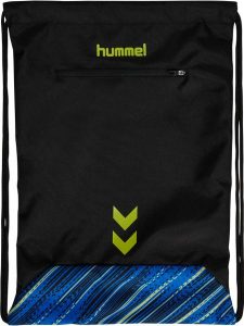 Torba sportowa Hummel Blaze. Czarne torby podróżne i sportowe Hummel, bez wzorów, z materiału. Za 97,50 zł.