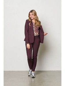 &Co Woman Spodnie "Penny" w kolorze brązowym rozmiar: S. Brązowe spodnie z wysokim stanem &Co Woman, bez wzorów, z materiału, z podwyższonym stanem. Za 174,02 zł.