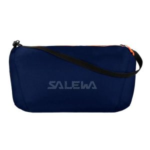 Torba podróżna Salewa 28 L. Czarne torby podróżne i sportowe Salewa, bez wzorów, z materiału. Za 221,00 zł.