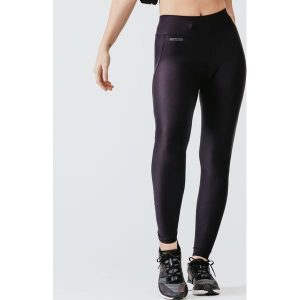 Legginsy do biegania damskie Kiprun Run 100. Czarne legginsy KALENJI, bez wzorów, z elastanu. Za 59,99 zł.