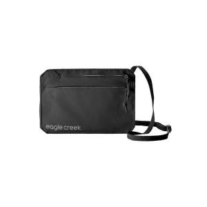 Saszetka Eagle Creek Undercover RFID Neck Wallet - black. Czarne nerki i saszetki EAGLE CREEK, bez wzorów. Za 102,99 zł.