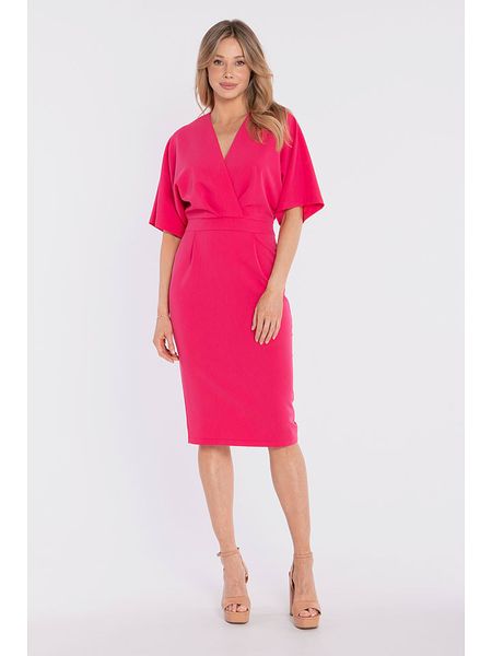 Stylove Sukienka w kolorze różowym rozmiar: S. Różowe sukienki Stylove, na co dzień, s, bez wzorów, bez kołnierzyka, bez ramiączek, midi, proste. Za 262,91 zł.