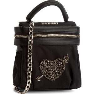 Torebka TWINSET - Mini Cecile AA7PFA Nero 00006. Torebki klasyczne marki Twinset. W wyprzedaży za 389,00 zł.