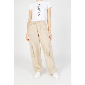 Spodnie Kobieta ONLY Onlzely Mw Wide Cargo. Brązowe spodnie dresowe ONLY, bez wzorów, z tkaniny. W wyprzedaży za 214,75 zł.