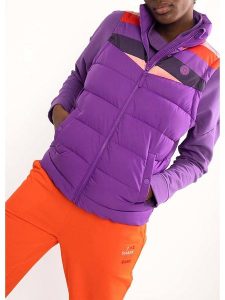 Blutsgeschwister Kamizelka pikowana "Cloud Stepper" w kolorze fioletowym rozmiar: L. Różowe kamizelki Blutsgeschwister, l, bez wzorów, z materiału, bez kołnierzyka, bez ramiączek, bez kaptura. Za 252,34 zł.