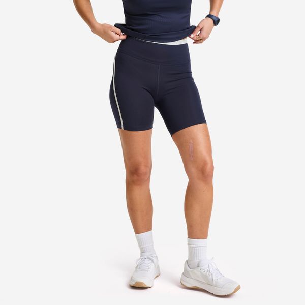 Legginsy fitness damskie Domyos krótkie. Zielone legginsy DOMYOS, bez wzorów, z materiału, z podwyższonym stanem, krótkie. Za 59,99 zł.