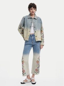 Desigual Jeansy Texas 25SWDD01 Niebieski Straight Fit. Niebieskie jeansy Desigual, bez wzorów, z bawełny. Za 249,99 zł.
