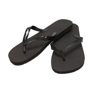 Klapki Softee Liberty w kolorze czarnym. Czarne klapki SOFTEE, bez wzorów, bez obcasa. Za 124,99 zł.