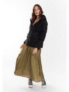 Northwood Kurtka zimowa "Enola" w kolorze czarnym rozmiar: L. Czarne kurtki Northwood, na zimę, l, bez wzorów, z puchu, bez kaptura. Za 152,99 zł.