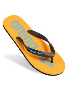 Arena Japonki w kolorze pomarańczowo-czarnym rozmiar: 42. Czarne klapki Arena, bez wzorów, z otwartym noskiem, bez obcasa. Za 38,95 zł.