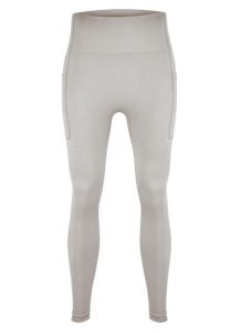 Legginsy fitness damskie Beshaped Lift Me Up z kieszeniami. Szare legginsy BESHAPED, bez wzorów, z dzianiny, z podwyższonym stanem, długie. Za 159,20 zł.