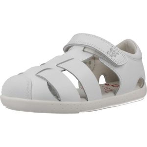 Sandały GARVALIN 252326G Biały. Białe buty trekkingowe GARVALIN, ze skóry, bez zapięcia. Za 231,99 zł.