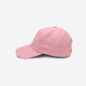 Czapka z daszkiem Kubota różowa. Czerwone czapki Kubota, bez wzorów, z nylonu, eleganckie. W wyprzedaży za 39,99 zł.