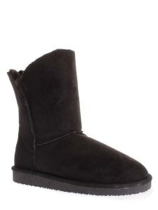 ISLAND BOOT Botki zimowe "Adeline" w kolorze czarnym rozmiar: 36. Czarne botki Island Boot, na zimę, bez wzorów, bez obcasa, na platformie, bez zapięcia. Za 118,56 zł.