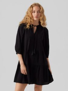 Vero Moda Sukienka "Pretty" w kolorze czarnym rozmiar: M. Czarne sukienki Vero Moda, m, bez wzorów, z bawełny, bez kołnierzyka, bez ramiączek, mini. Za 82,99 zł.