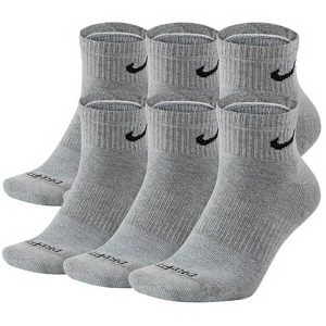 Skarpetki treningowe Nike Everyday Cushion Crew DRI-FIT SX6899-064 6 pack. Szare skarpetki Nike, bez wzorów. Za 79,90 zł.