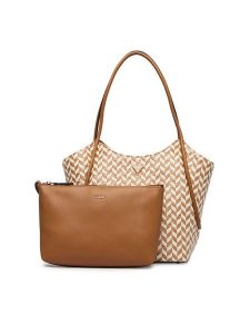 Guess Torebka Tessi HWWG76 91230 Brązowy. Brązowe shopper bag Guess, z aplikacjami, ze skóry, bez dodatków. Za 719,99 zł.