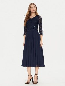 Swing Sukienka koktajlowa 5AI08900 Granatowy Regular Fit. Niebieskie kombinezony Swing, bez wzorów, z syntetyku, wizytowe, bez kołnierzyka, bez ramiączek. Za 439,99 zł.