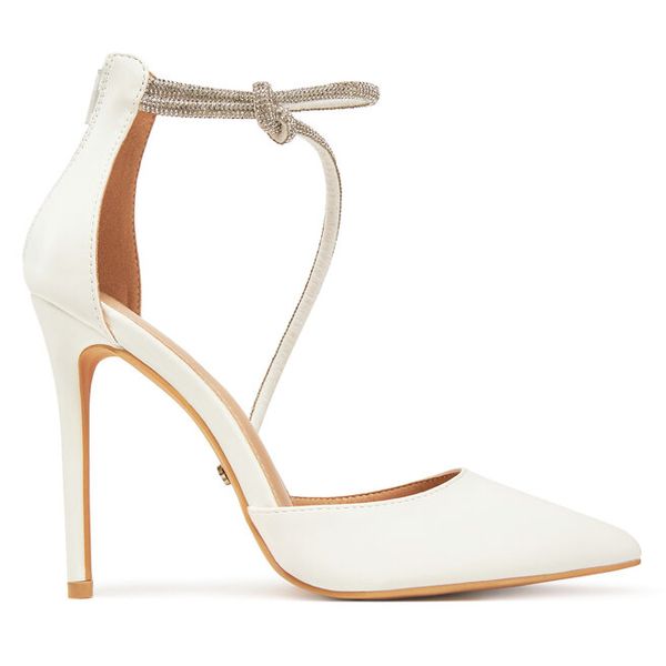 Szpilki DeeZee. Białe szpilki DeeZee, bez wzorów, bez obcasa. Za 159,99 zł.