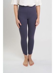 Marks & Spencer Legginsy w kolorze fioletowym rozmiar: 42. Różowe legginsy Marks & Spencer, bez wzorów, z podwyższonym stanem. Za 80,52 zł.
