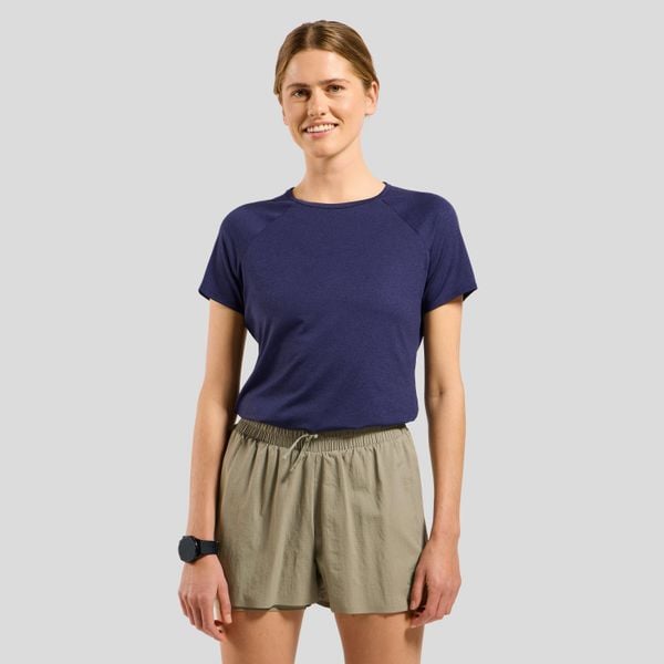 Koszulka damska Odlo ESSENTIAL 365 T-shirt. Niebieskie bluzki ODLO, bez wzorów, bez kołnierzyka, bez ramiączek. W wyprzedaży za 172,55 zł.