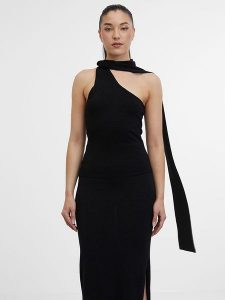 Orsay Top w kolorze czarnym rozmiar: L. Czarne topy Orsay, l, bez wzorów, bez kołnierzyka, bez ramiączek. Za 43,99 zł.