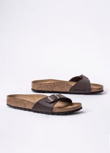 Birkenstock Madrid BS Klapki damskie. Brązowe klapki Birkenstock, bez wzorów, bez obcasa. Za 249,99 zł.