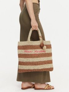 Liu Jo Torebka VA6197 A0006 Brązowy. Brązowe shopper bag Liu Jo, bez wzorów, bez dodatków. Za 389,99 zł.