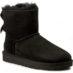 Buty UGG - W Mini Bailey Bow II 1016501 W/Blk. Buty zimowe marki Ugg. Za 899,00 zł.