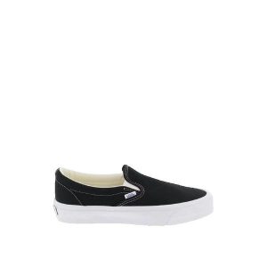 Buty Vans Slip-On Reissue 98 Czarny Płótno. Czarne trampki Vans, bez wzorów, z materiału, bez zapięcia. Za 385,60 zł.