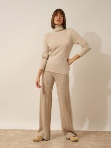 Just Cashmere Kaszmirowy sweter "Ava" w kolorze beżowym rozmiar: M. Brązowe golfy Just Cashmere, bez wzorów, z kaszmiru. Za 347,99 zł.