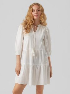 Vero Moda Sukienka "Pretty" w kolorze białym rozmiar: L. Białe sukienki Vero Moda, l, bez wzorów, z bawełny, bez kołnierzyka, bez ramiączek, mini. Za 86,99 zł.