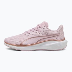 Buty do biegania PUMA Skyrocket Lite Elevate. Czerwone buty sportowe Puma, bez wzorów, bez zapięcia, do biegania. Za 180,99 zł.