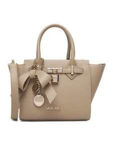 Nine West Torebka CEO-Chelsea-Charm-I-LX10187 Beżowy. Brązowe torebki klasyczne Nine West, bez wzorów, z materiału, bez dodatków. Za 329,99 zł.